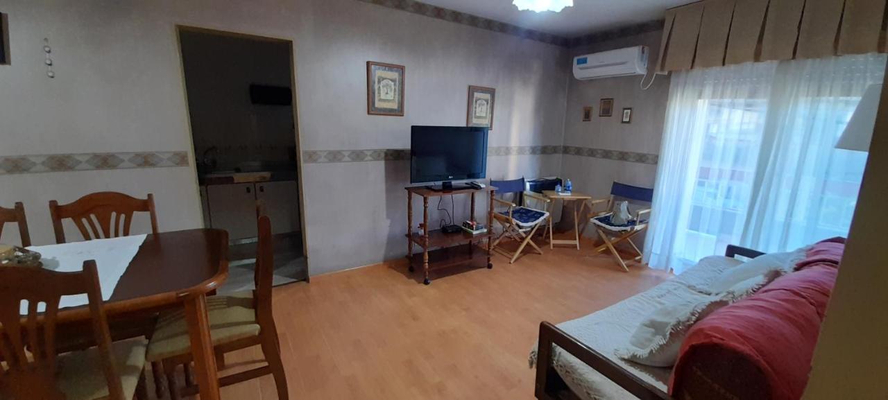 Dpto.amplio, 2 Dorm.p/6 Pers.super Centrico. Apartament